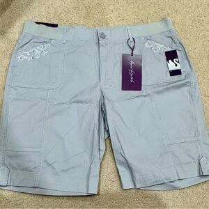 Gloria Vanderbilt Ladies Shorts - Gray